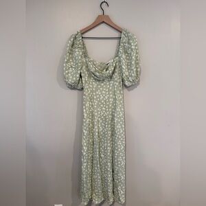 Sage Green Floral Puff-Sleeve Midi Dress